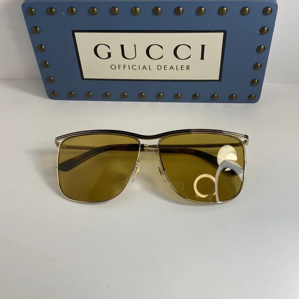 💯 - GUCCI New Authentic Oversized Sunglasses GG0821S-30009535003